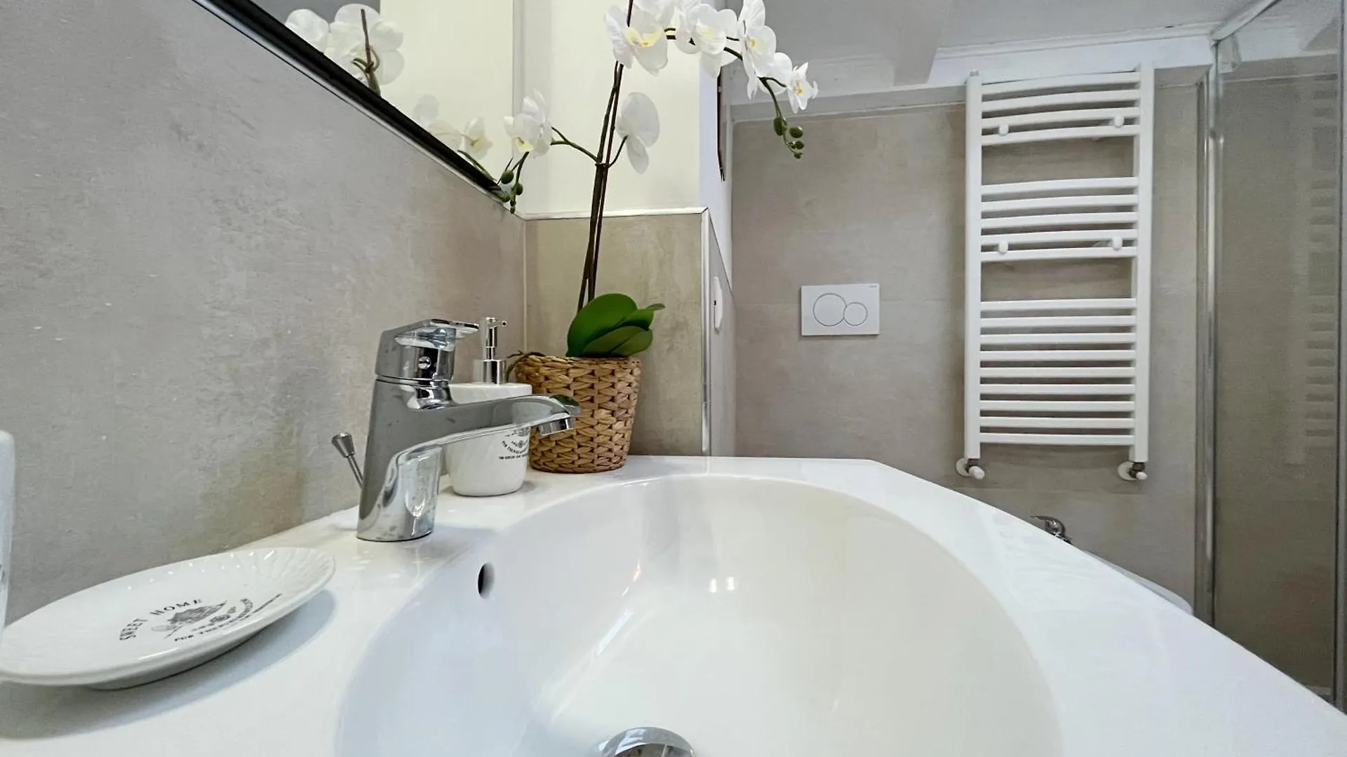 Il Nido A Corte Di Cadorago Fino Mornasco Apartment