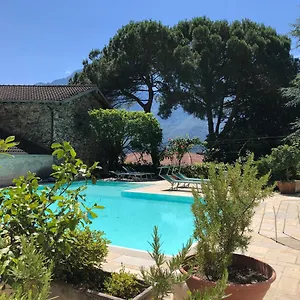  Apartment Eden Jacuzzi Pool & Private Parking